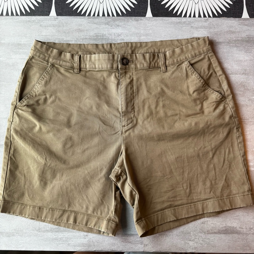 Chubbies 7‎ Inch Inseam Light Beige Khaki Stretch Chino Preppy Shorts Men's 38